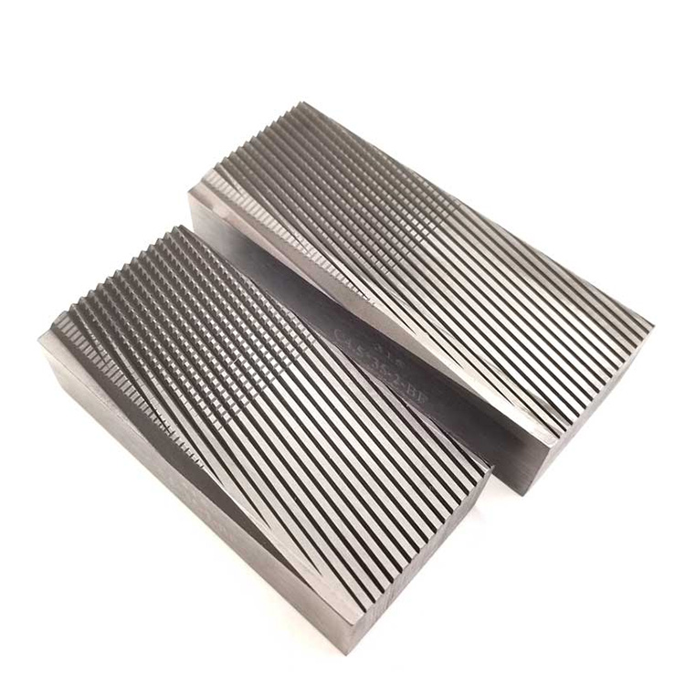 How to Select a High-Performance Screw Die for Precision Thread Processing?