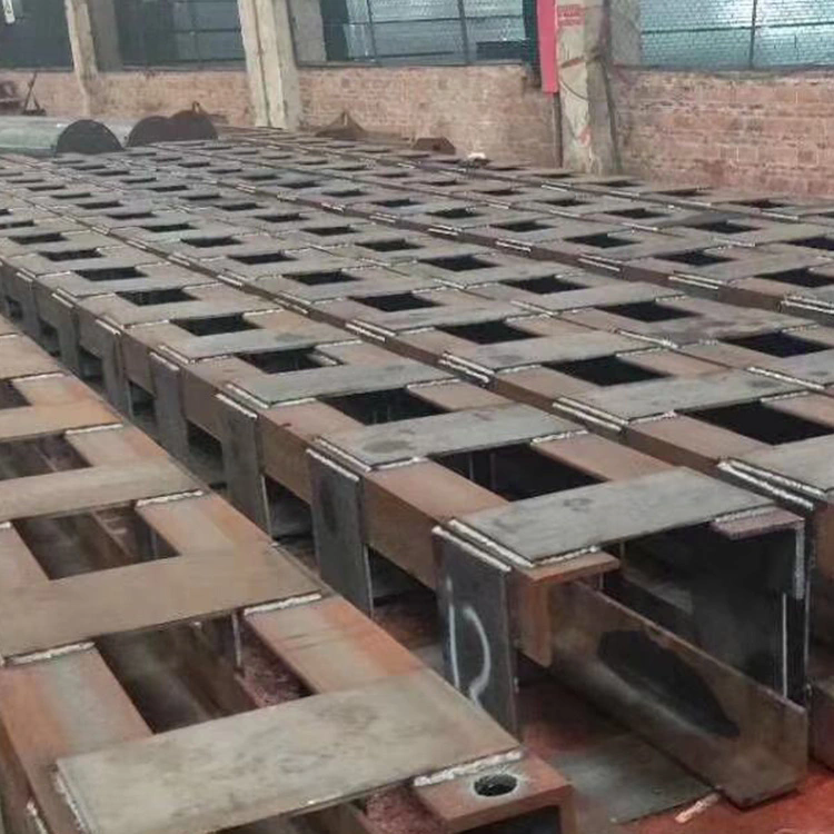 How Lattice Column Enhances Structural Strength and Cost Efficiency