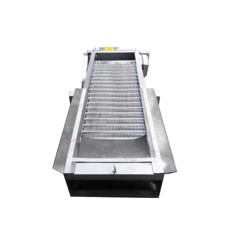 How Does a Circulating Mechanical Bar Screen Compare to a Step Screen for Municipal Applications
