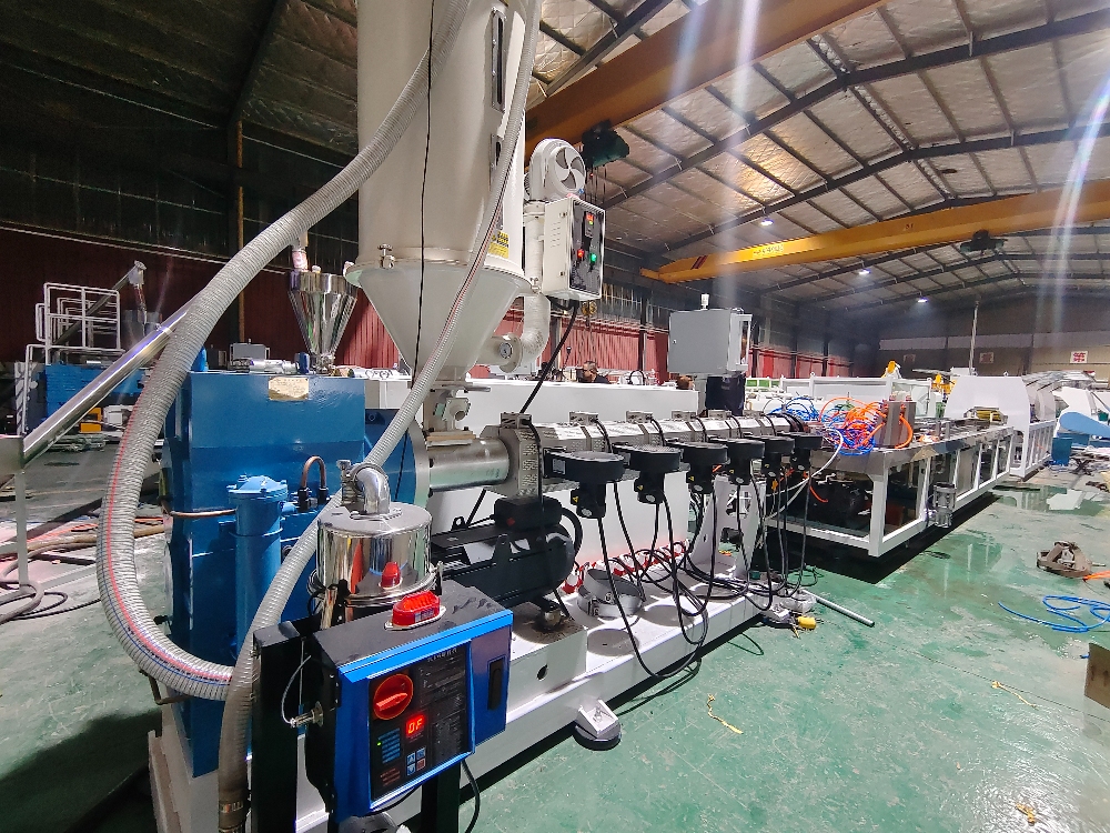 Plastic Lumber Machine Company What to Look for in Durable Extrusion Equipment