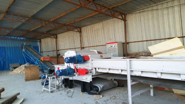 Drum Wood Chipper Wood Log Chipping Machine