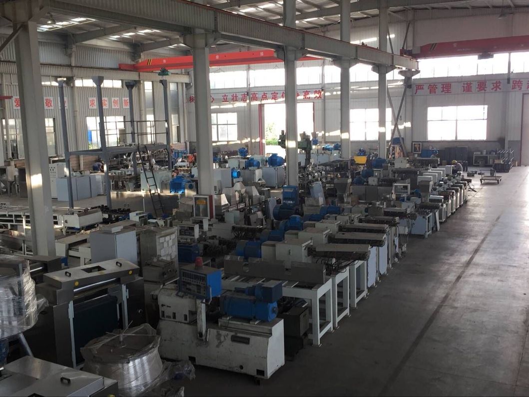 Good Working Performance V Type Pharmaceutic Mixer/V Model Powder Blender